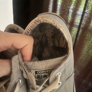 Converse size 10